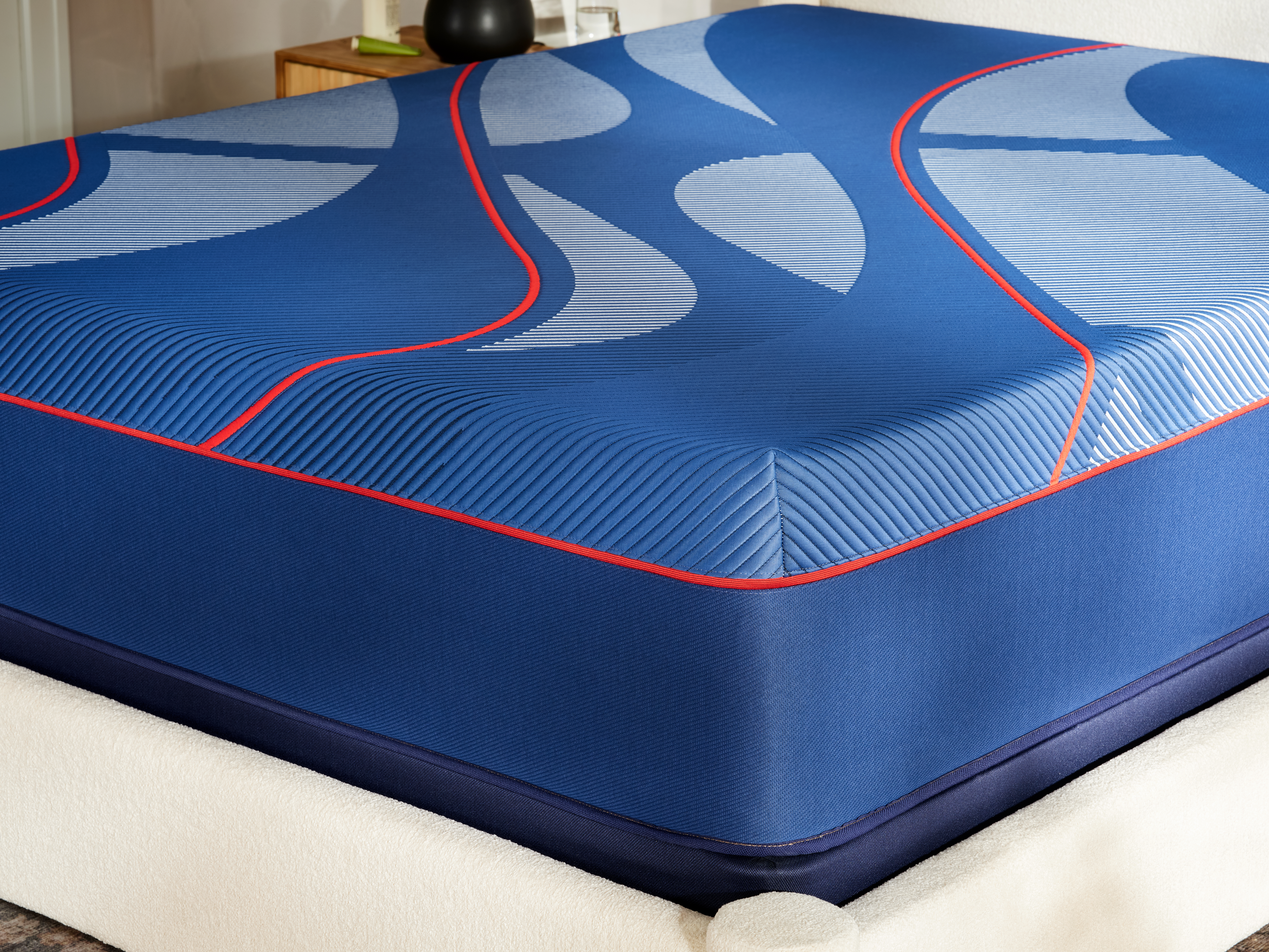 Sealy Posturepedic® Elite Hybrid Brenham II 14" Firm Mattress - Image 4